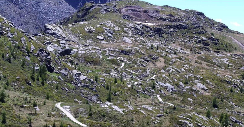 Webcam San Martino di Castrozza - Passo Rolle  - Sentiero delle Marmotte