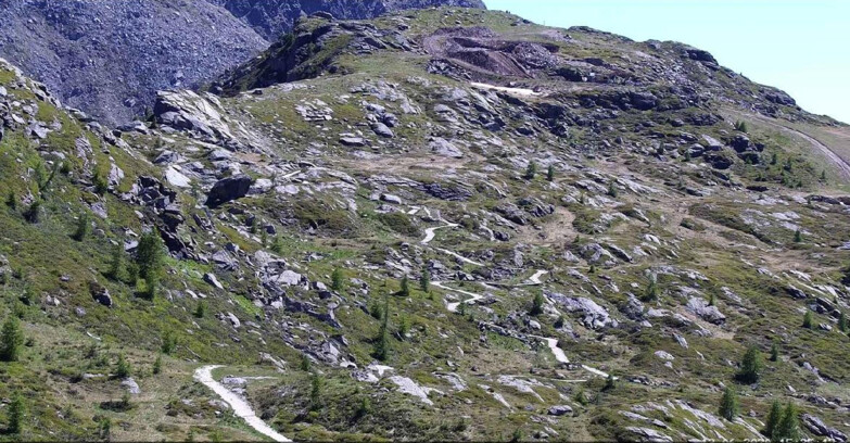 Webcam San Martino di Castrozza - Passo Rolle  - Sentiero delle Marmotte