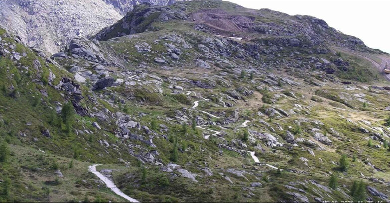 Webcam San Martino di Castrozza - Passo Rolle - Sentiero delle Marmotte