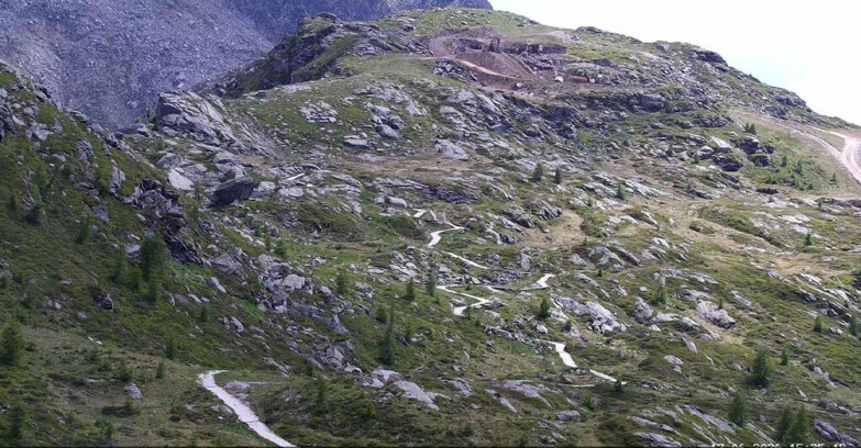 Webcam San Martino di Castrozza - Passo Rolle - Sentiero delle Marmotte