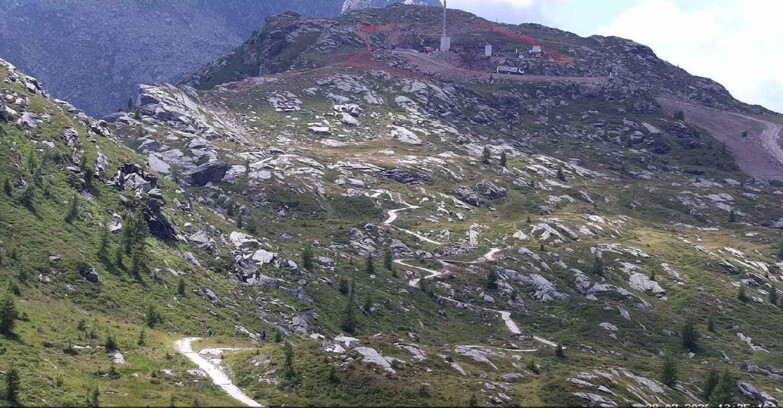 Webcam San Martino di Castrozza - Passo Rolle - Sentiero delle Marmotte