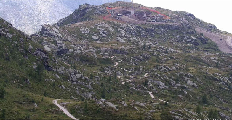 Webcam San Martino di Castrozza - Passo Rolle - Sentiero delle Marmotte