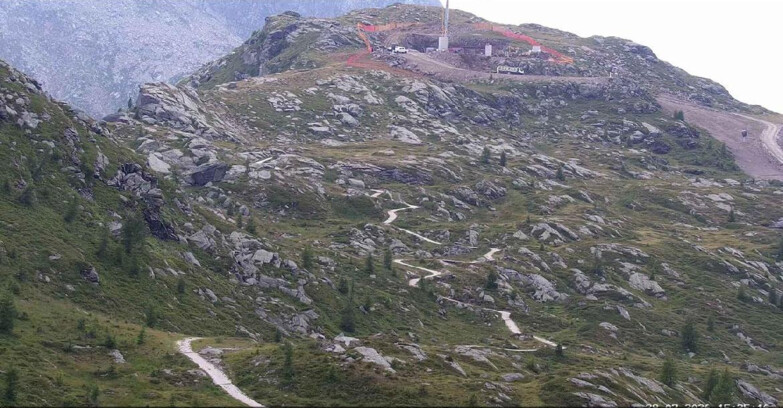 Webcam San Martino di Castrozza - Passo Rolle - Sentiero delle Marmotte