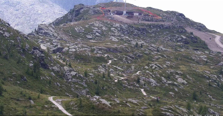 Webcam San Martino di Castrozza - Passo Rolle - Sentiero delle Marmotte