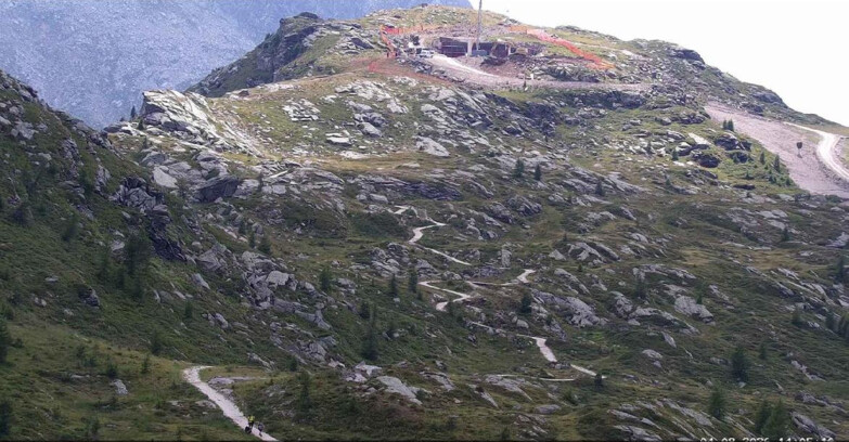 Webcam San Martino di Castrozza - Passo Rolle - Sentiero delle Marmotte