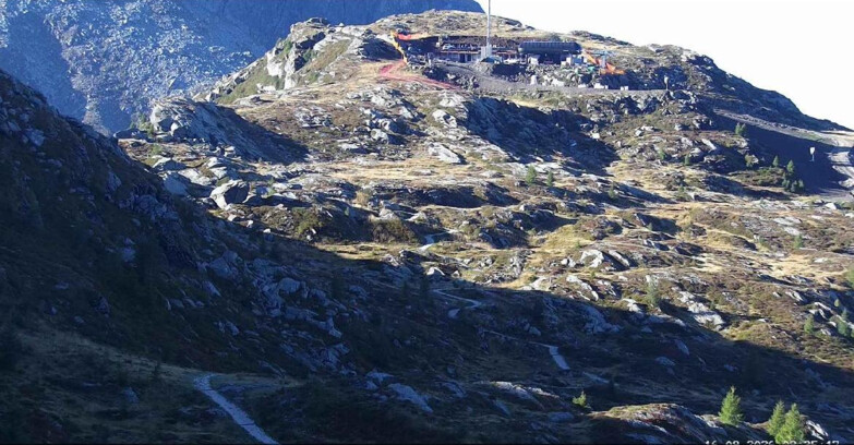 Webcam San Martino di Castrozza - Passo Rolle - Sentiero delle Marmotte