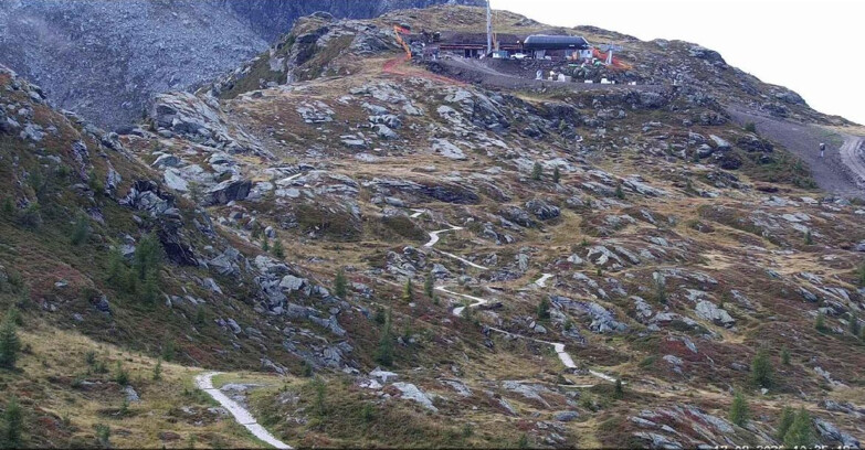 Webcam San Martino di Castrozza - Passo Rolle - Sentiero delle Marmotte