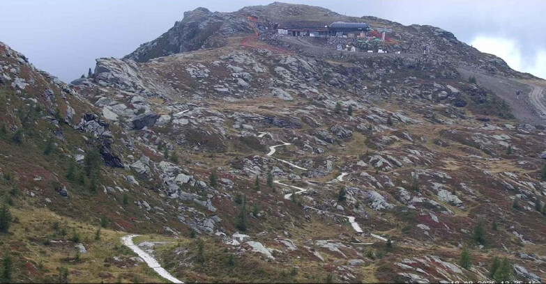 Webcam San Martino di Castrozza - Passo Rolle - Sentiero delle Marmotte