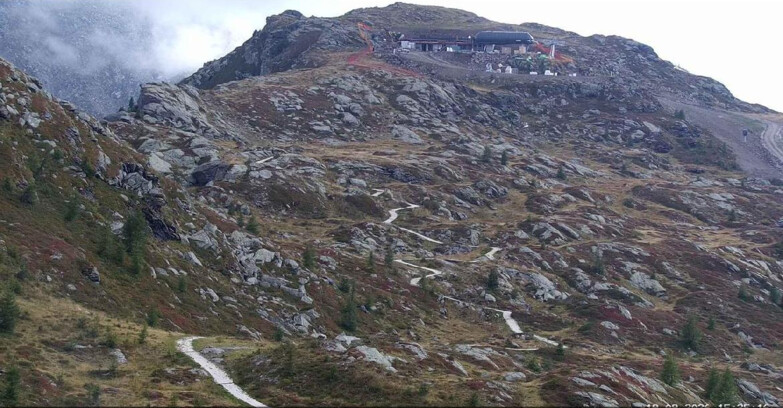 Webcam San Martino di Castrozza - Passo Rolle - Sentiero delle Marmotte