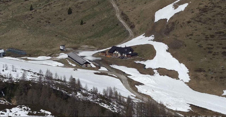 Webcam San Martino di Castrozza - Passo Rolle - Malga Tognola