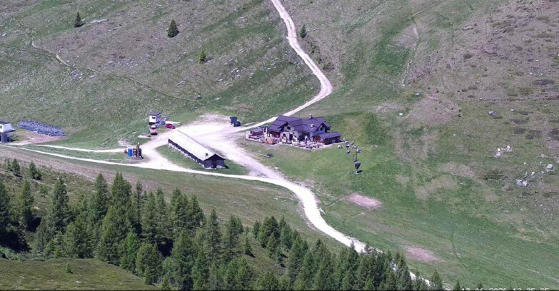 Webcam San Martino di Castrozza - Passo Rolle  - Malga Tognola