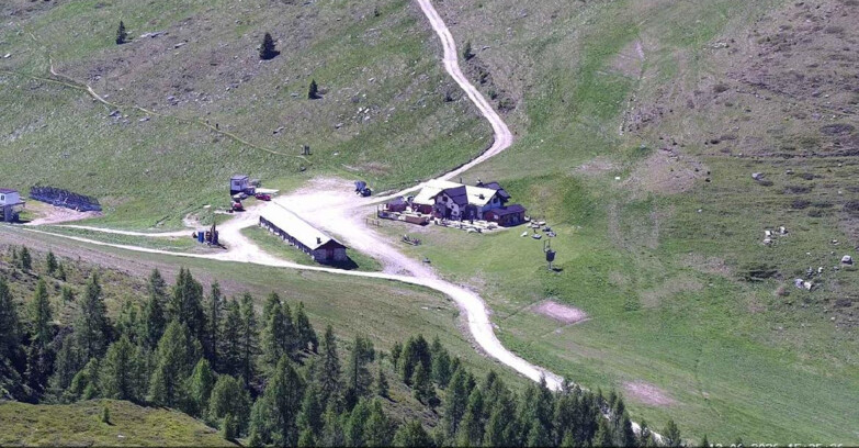 Webcam San Martino di Castrozza - Passo Rolle  - Malga Tognola