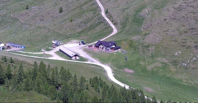 Webcam San Martino di Castrozza - Passo Rolle - Malga Tognola