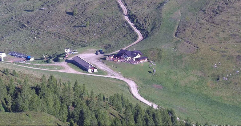 Webcam San Martino di Castrozza - Passo Rolle - Malga Tognola