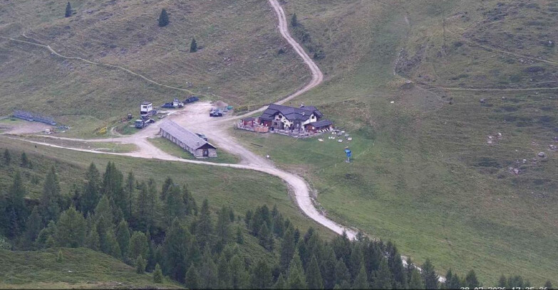 Webcam San Martino di Castrozza - Passo Rolle - Malga Tognola