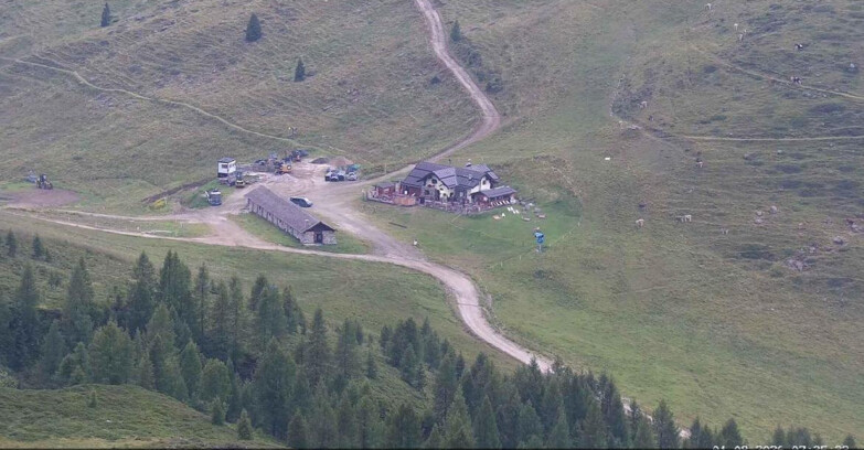 Webcam San Martino di Castrozza - Passo Rolle - Malga Tognola