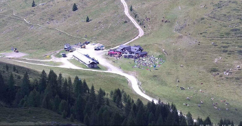 Webcam San Martino di Castrozza - Passo Rolle - Malga Tognola
