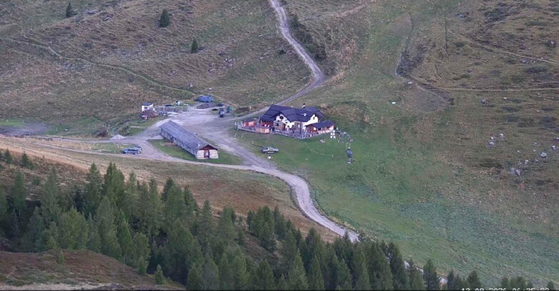 Webcam San Martino di Castrozza - Passo Rolle  - Malga Tognola