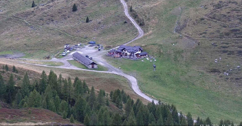 Webcam San Martino di Castrozza - Passo Rolle - Malga Tognola