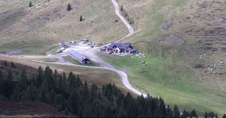 Webcam San Martino di Castrozza - Passo Rolle - Malga Tognola