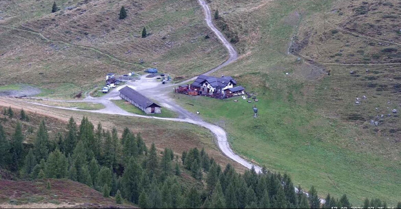 Webcam San Martino di Castrozza - Passo Rolle - Malga Tognola