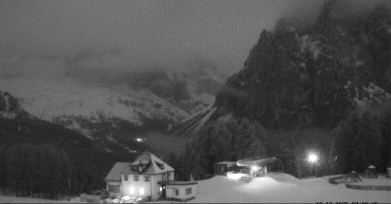 Webcam Vigo di Fassa-Pera-Ciampedìe - Vigo - Torri del Vajolet