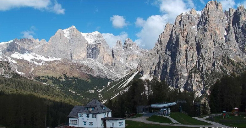 Webcam Vigo di Fassa-Pera-Ciampedìe - Vigo - Torri del Vajolet