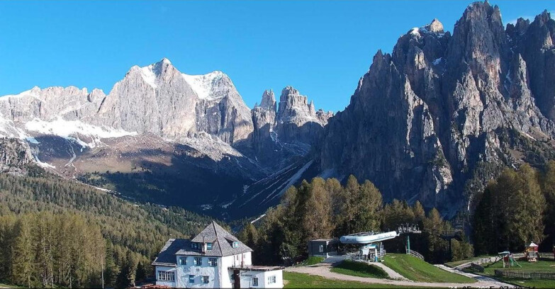 Webcam Vigo di Fassa-Pera-Ciampedìe - Vigo - Torri del Vajolet
