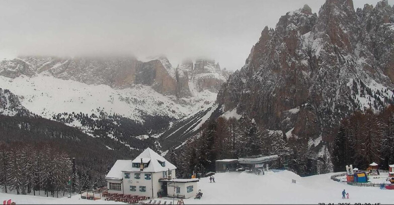 Webcam Vigo di Fassa-Pera-Ciampedìe - Vigo - Torri del Vajolet