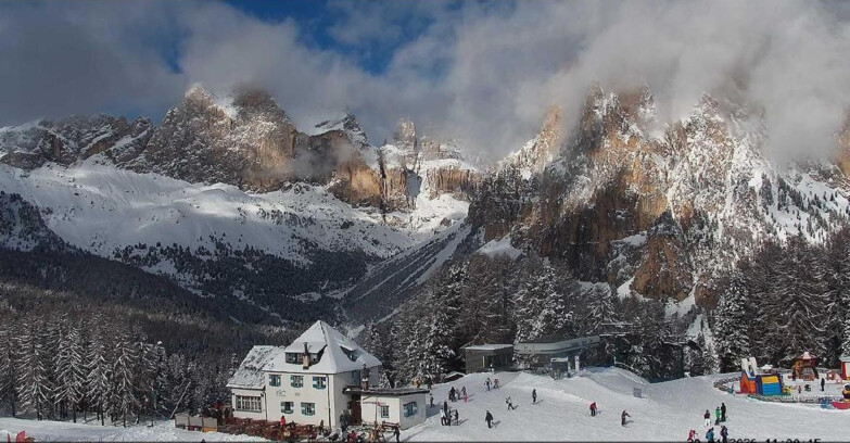 Webcam Vigo di Fassa-Pera-Ciampedie - Vigo - Torri del Vajolet