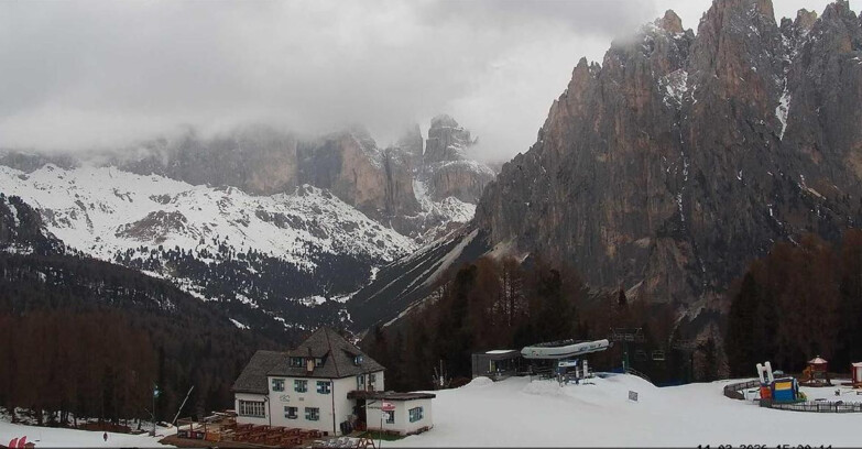 Webcam Vigo di Fassa-Pera-Ciampedìe - Vigo - Torri del Vajolet