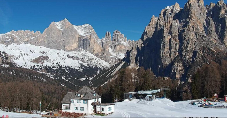 Webcam Vigo di Fassa-Pera-Ciampedìe - Vigo - Torri del Vajolet