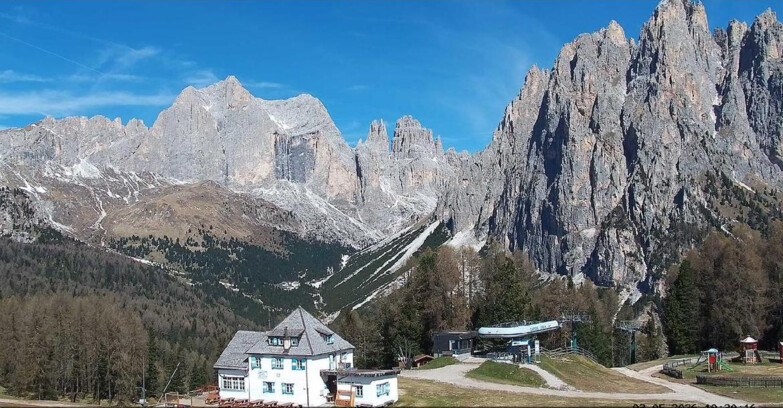 Webcam Vigo di Fassa-Pera-Ciampedìe - Vigo - Torri del Vajolet