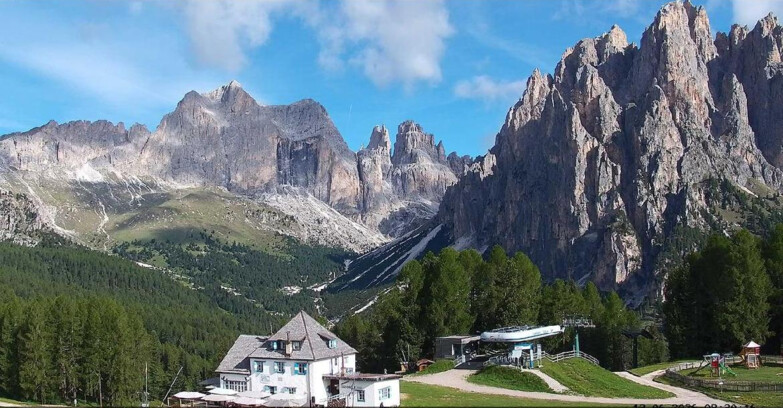 Webcam Vigo di Fassa-Pera-Ciampedìe - Vigo - Torri del Vajolet