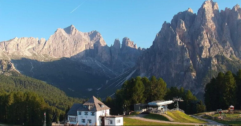 Webcam Vigo di Fassa-Pera-Ciampedìe - Vigo - Torri del Vajolet