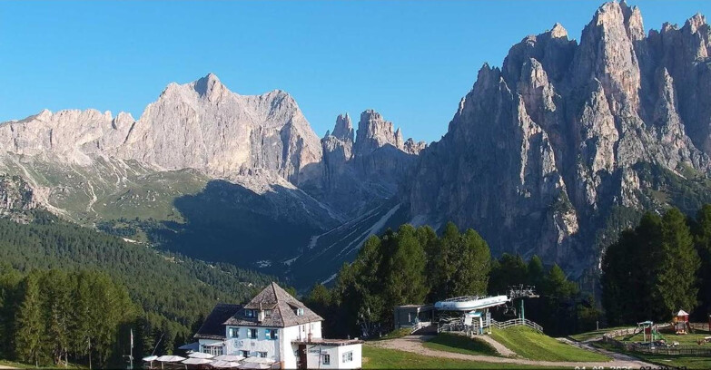 Webcam Vigo di Fassa-Pera-Ciampedìe - Vigo - Torri del Vajolet