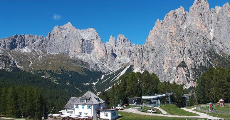 Webcam Vigo di Fassa-Pera-Ciampedìe - Vigo - Torri del Vajolet