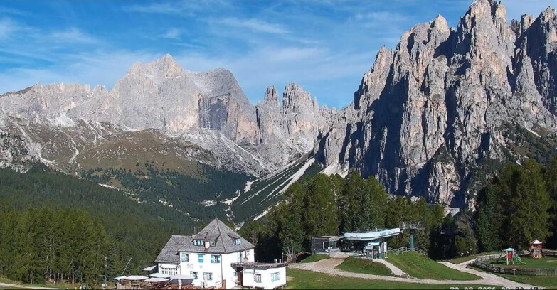 Webcam Vigo di Fassa-Pera-Ciampedìe - Vigo - Torri del Vajolet