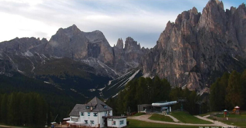 Webcam Vigo di Fassa-Pera-Ciampedìe - Vigo - Torri del Vajolet