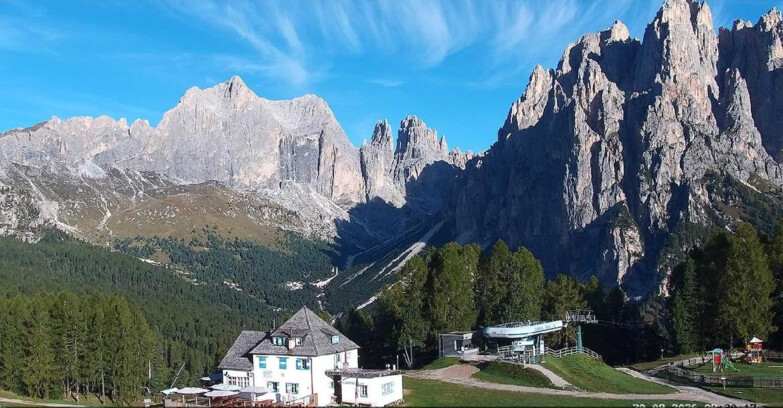 Webcam Vigo di Fassa-Pera-Ciampedìe - Vigo - Torri del Vajolet