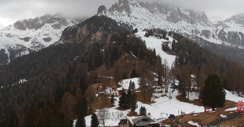 Webcam Vigo di Fassa-Pera-Ciampedìe - Vigo - seggiovia Prà Martin