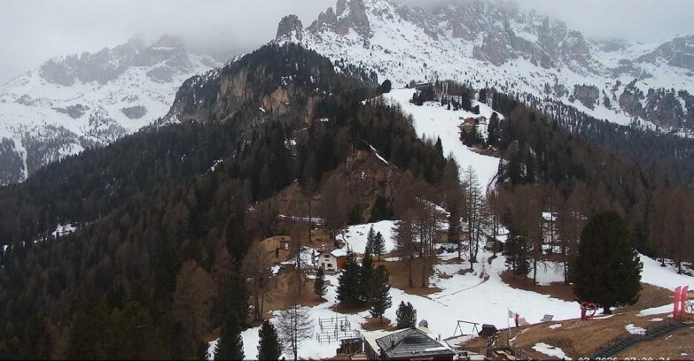 Webcam Vigo di Fassa-Pera-Ciampedìe - Vigo - seggiovia Prà Martin