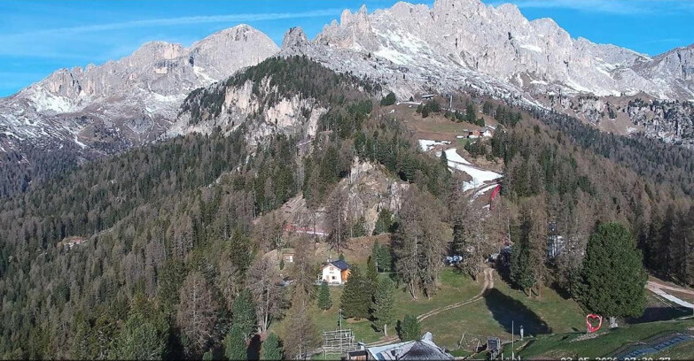 Webcam Vigo di Fassa-Pera-Ciampedìe - Vigo - seggiovia Prà Martin