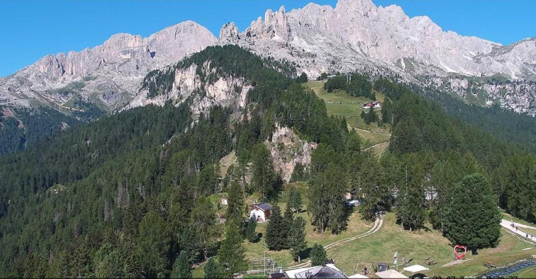 Webcam Vigo di Fassa-Pera-Ciampedìe - Vigo - seggiovia Prà Martin