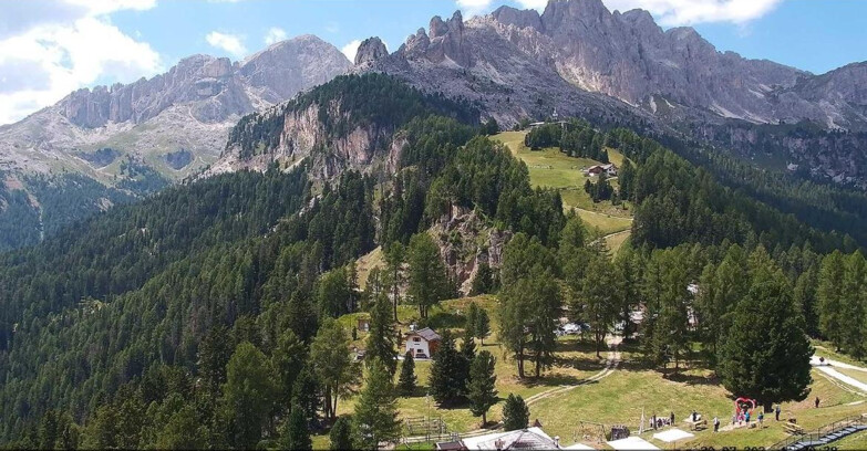 Webcam Vigo di Fassa-Pera-Ciampedìe - Vigo - seggiovia Prà Martin