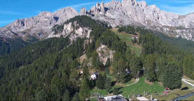 Webcam Vigo di Fassa-Pera-Ciampedìe - Vigo - seggiovia Prà Martin