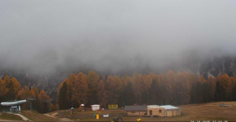 Webcam Vigo di Fassa-Pera-Ciampedie - Vigo - dirupi di Larsech