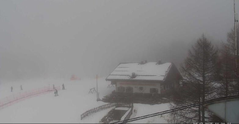 Webcam Vigo di Fassa-Pera-Ciampedìe - Vigo - verso Sassolungo e Pordoi