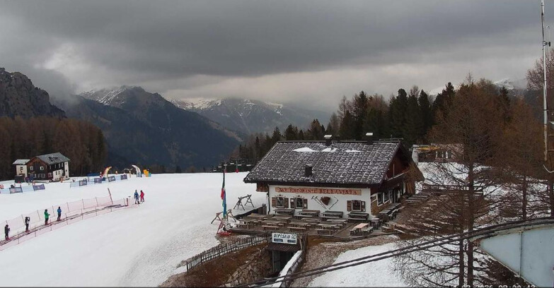 Webcam Vigo di Fassa-Pera-Ciampedìe - Vigo - verso Sassolungo e Pordoi