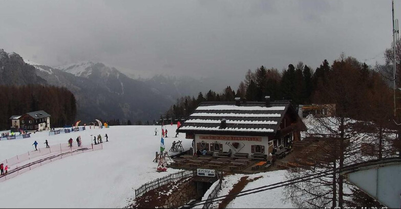 Webcam Vigo di Fassa-Pera-Ciampedie - Vigo - verso Sassolungo e Pordoi